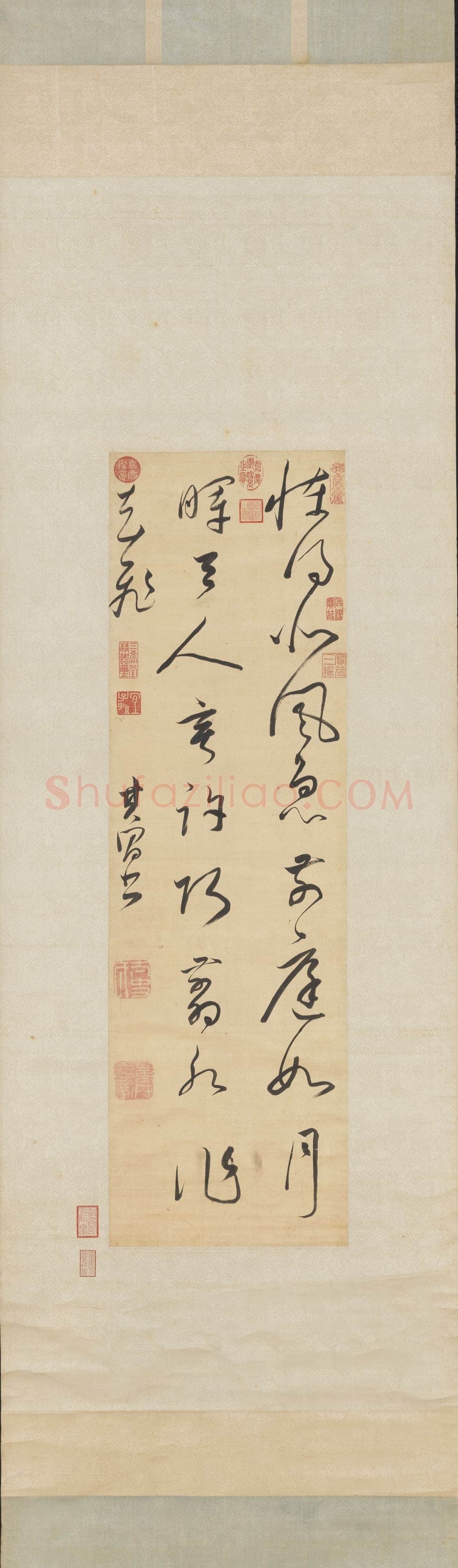 董其昌(立轴)《书陆畅惊雪诗轴》绫本草书 95.9×28.8cm 台北故宫博物院藏