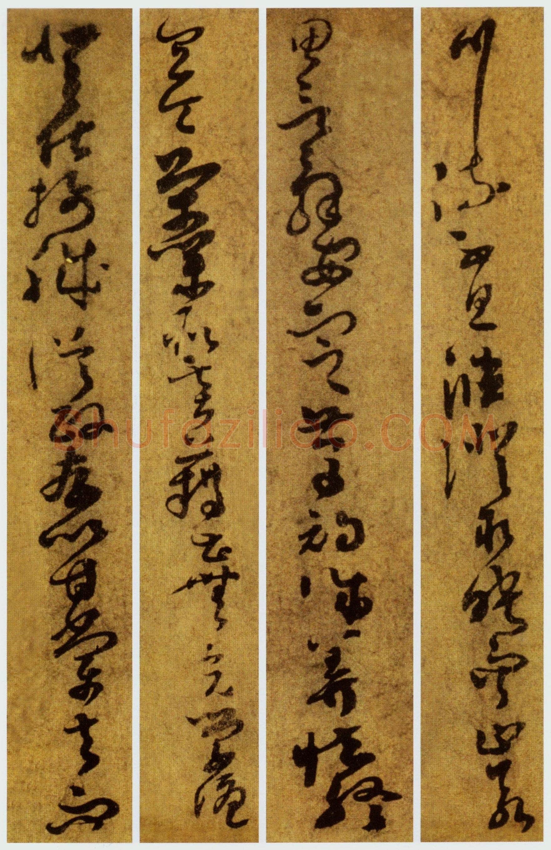 孙过庭《草书千字文第五本卷》白麻纸本 包首锦为宋紫钤鸾鹊谱缂丝 25.7×82.5厘米 辽宁省博物馆藏