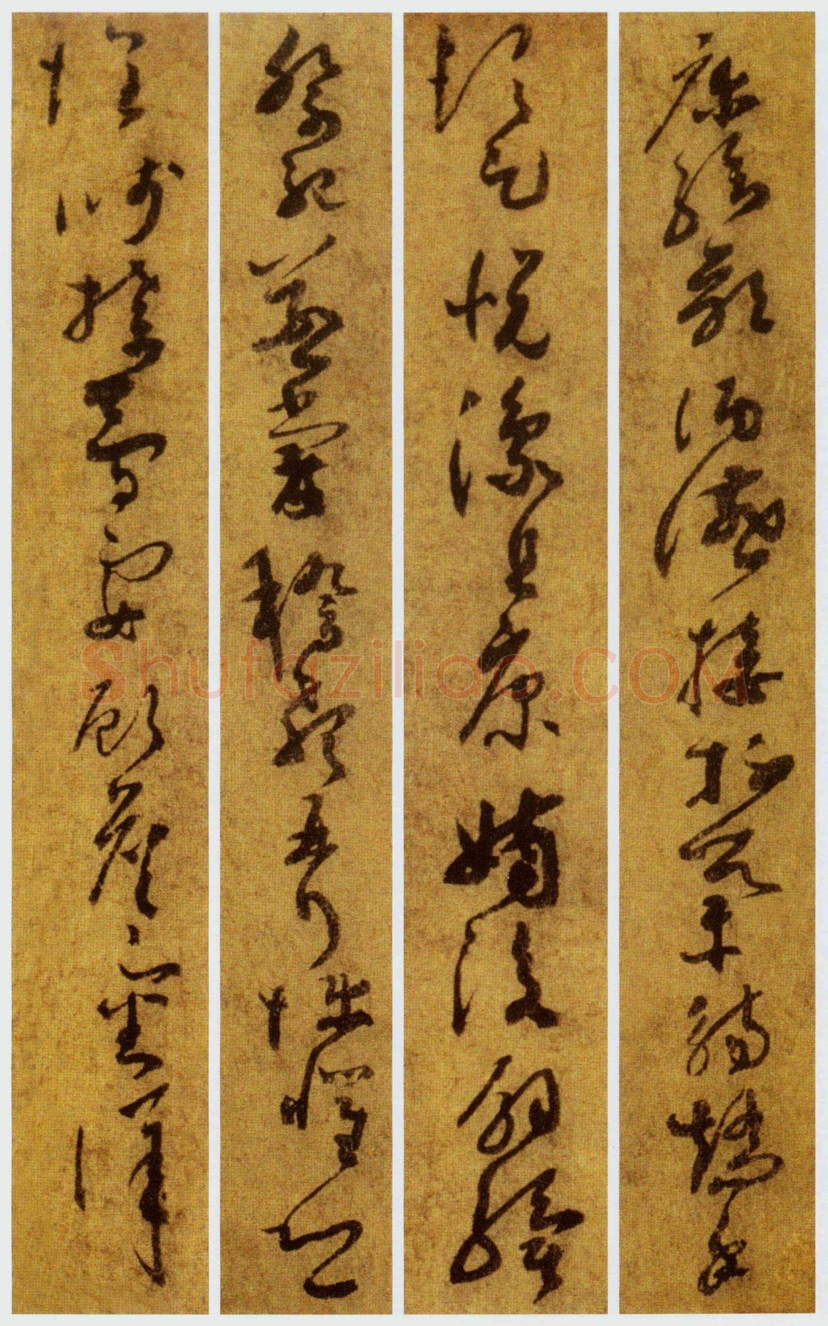 孙过庭《草书千字文第五本卷》白麻纸本 包首锦为宋紫钤鸾鹊谱缂丝 25.7×82.5厘米 辽宁省博物馆藏