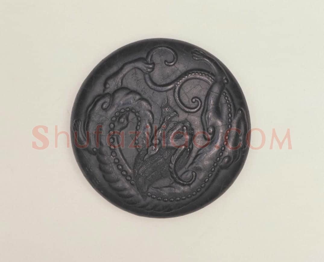 程君房蟠螭纹圆墨 | 故宫文房用品藏品