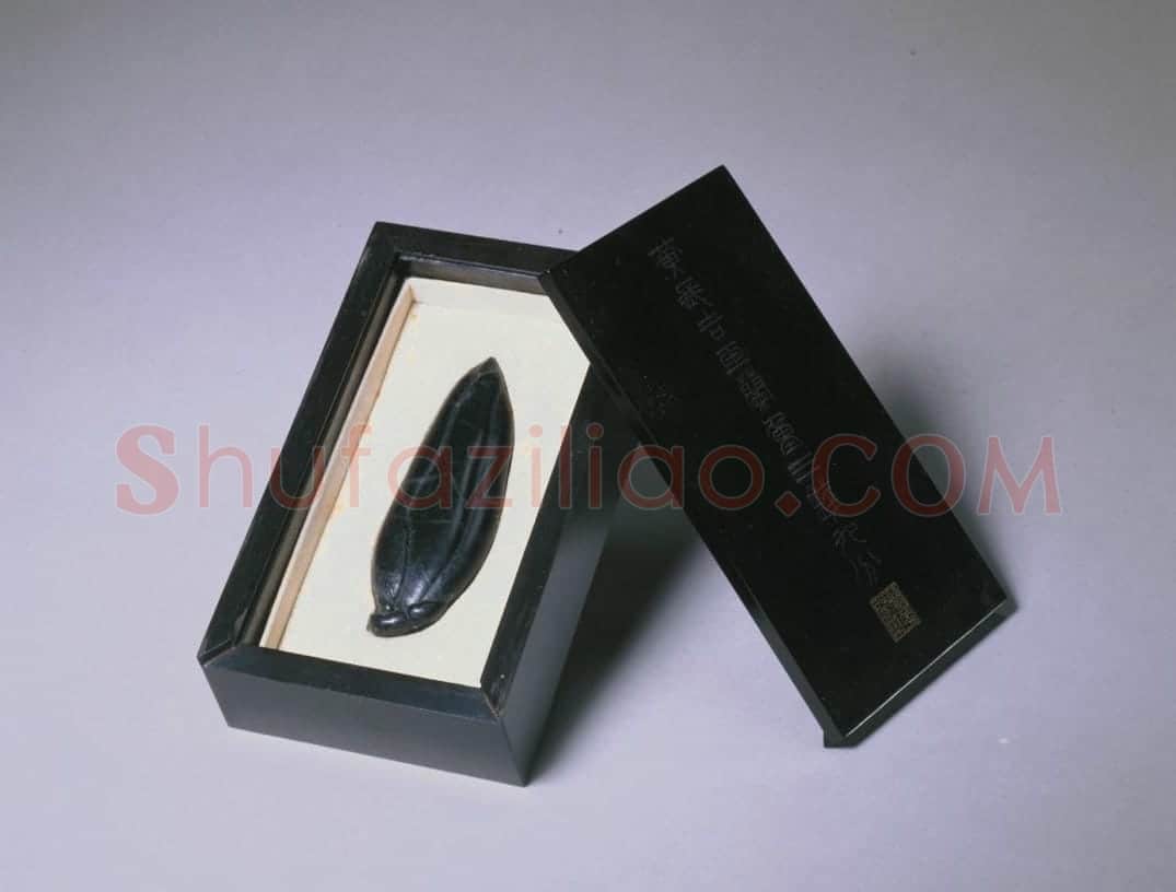黄长吉玉兰墨 | 故宫文房用品藏品